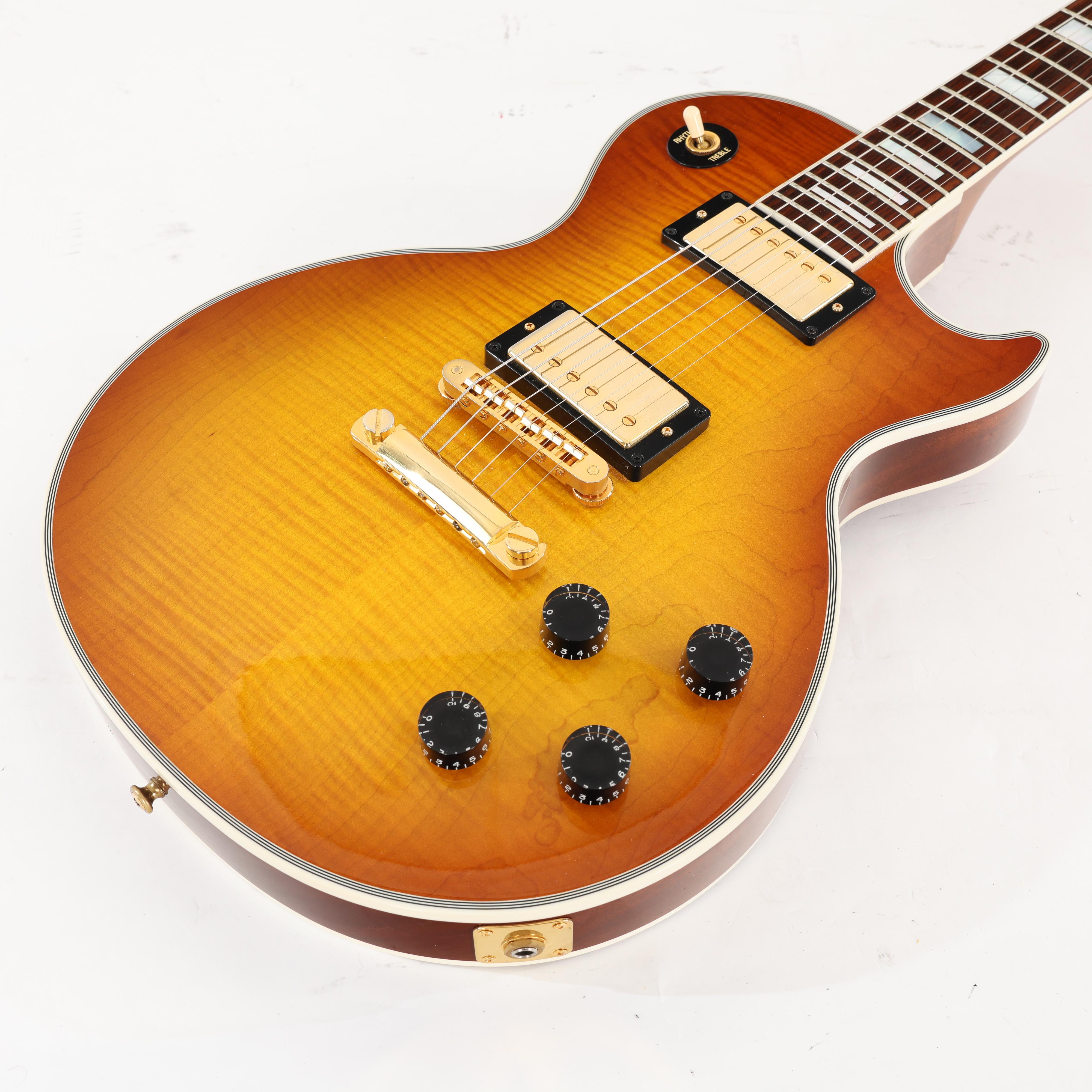 Second Hand Gibson 2012 Les Paul Custom F Honey Burst 573